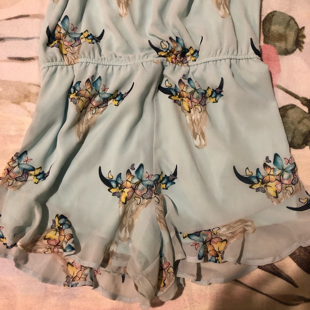 Floral Steer Romper - Picture 4 of 7